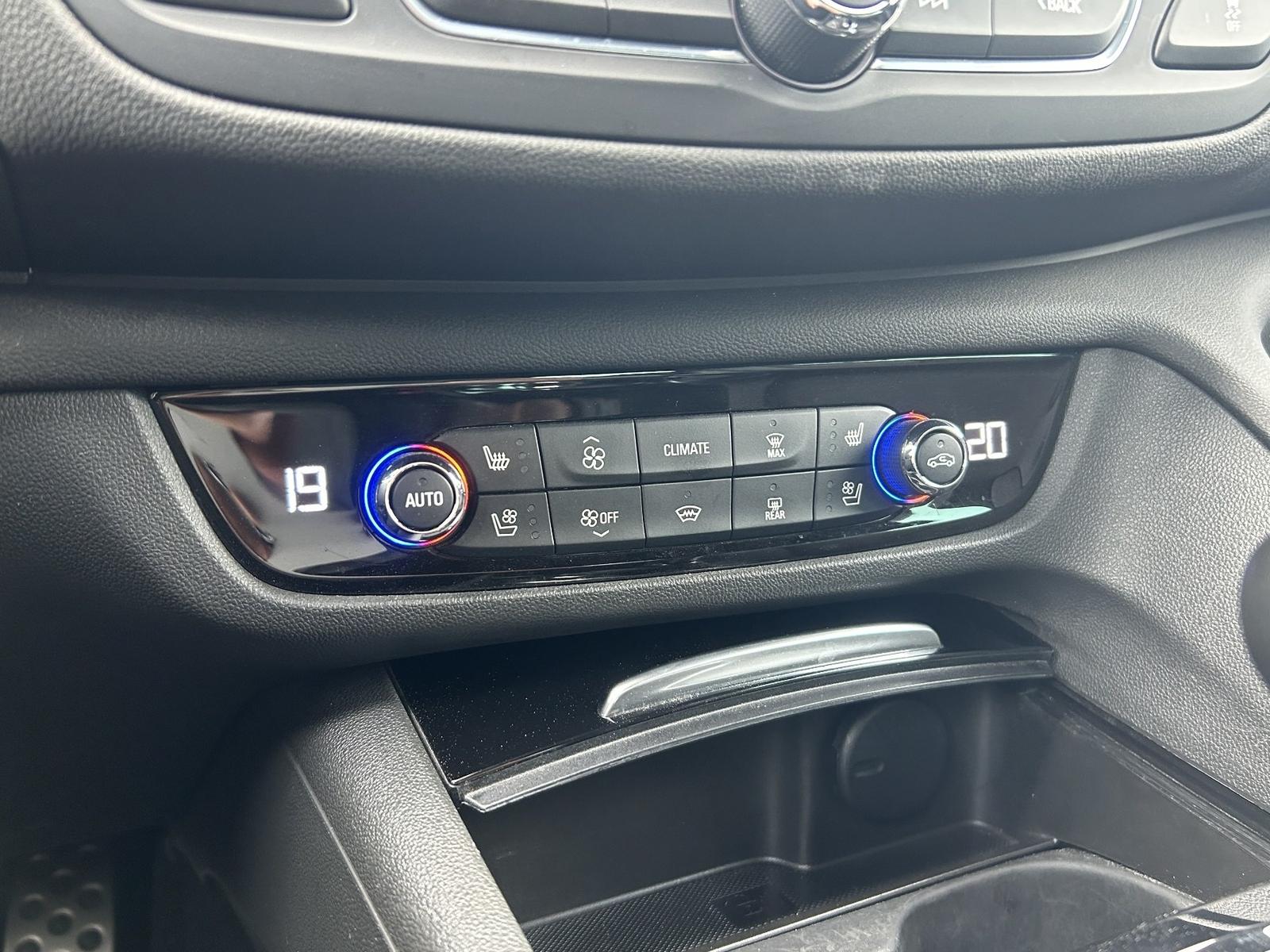 Opel Insignia Grand Sport Elegance ACC Head-Up Kamera
