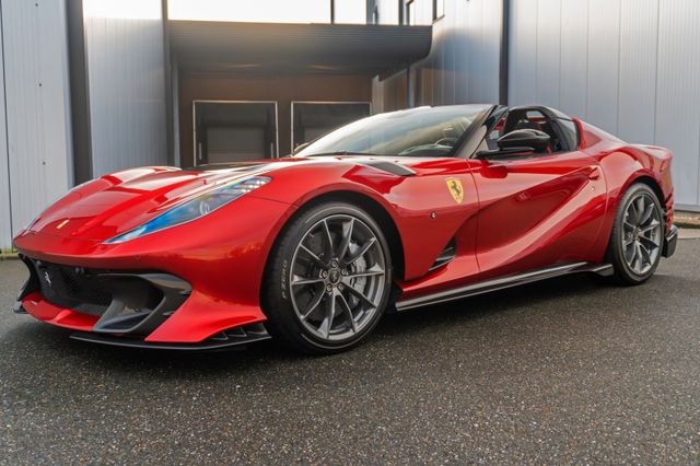 Ferrari 812 Competizione Aperta - Rosso Magma - Atelier