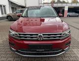 Volkswagen Tiguan Highline BMT/Start-Stopp 4M TOPZUSTAND - : Alcantara, Panorama-Dach, Geländewagen