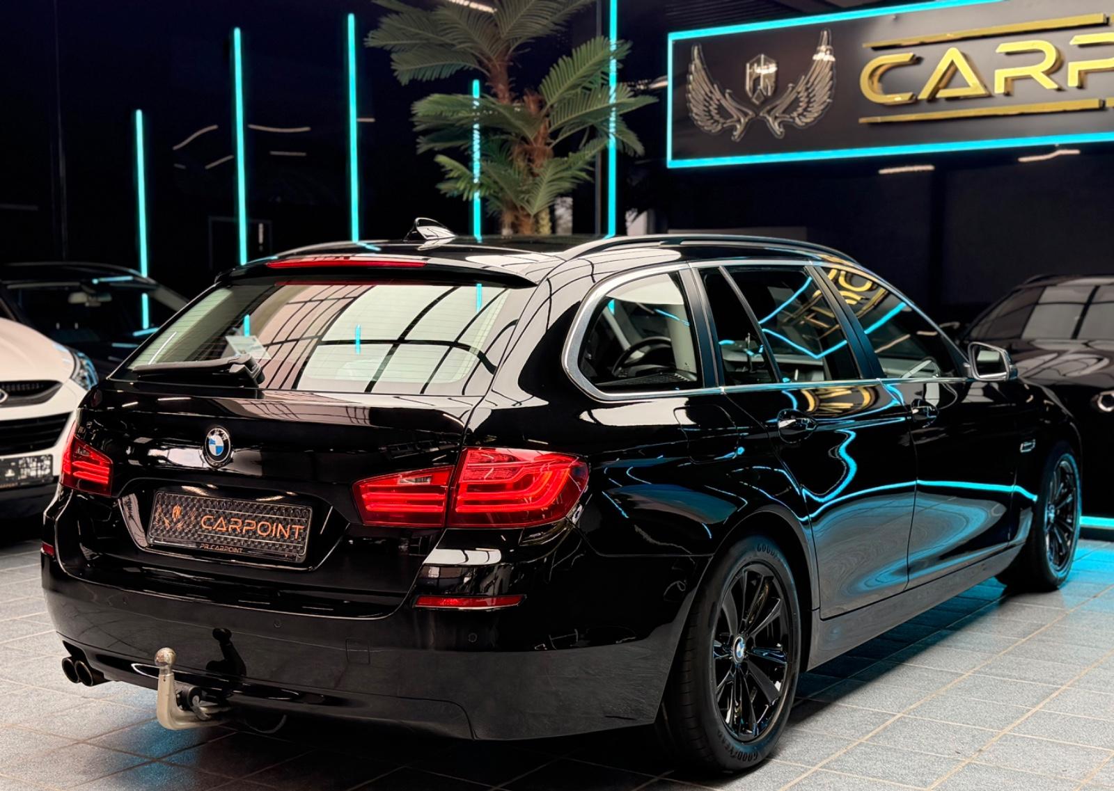 BMW 520i  Touring Bi-Xenon/AHK/Navi/BT/SHZ/PDC