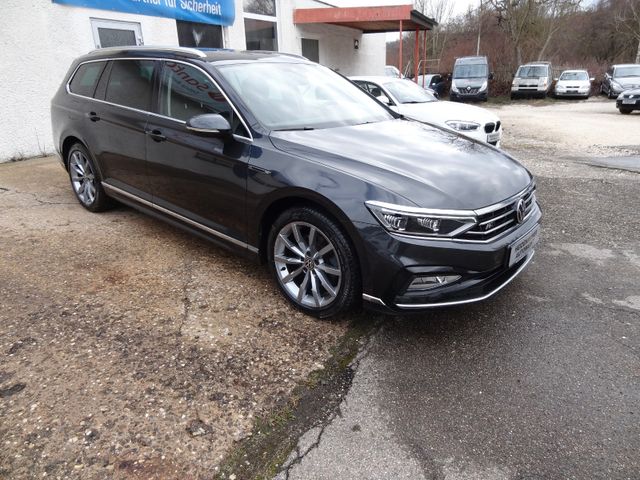 Fahrzeugabbildung Volkswagen Passat Variant/R-Line/Virtual/Pano/Navi/LED/AHK/