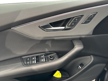Audi Q8 - 10