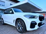 BMW X5 xDrive 40 i M Sport LED Navi Leder Pano. Kame - BMW X5: Sport