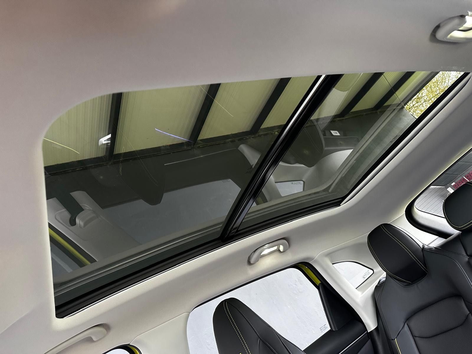 BAIC 1,5L Turbo GDI Beijing X55 | LED | Panoramadach