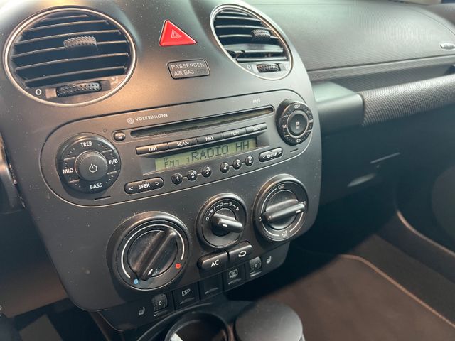 Volkswagen New Beetle