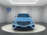 Mercedes-Benz GLC 300 4MATIC AMG Line Pano 360° DTR LED AHK - Mercedes-Benz GLC 300 mit Benzin-Antrieb: Automatik