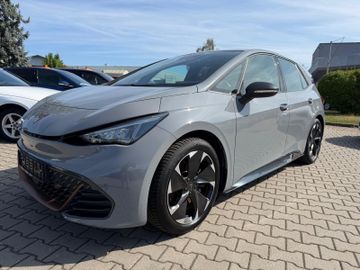 Cupra Born 170 kW Navi Kamera ACC SHZ PDC PILOT M