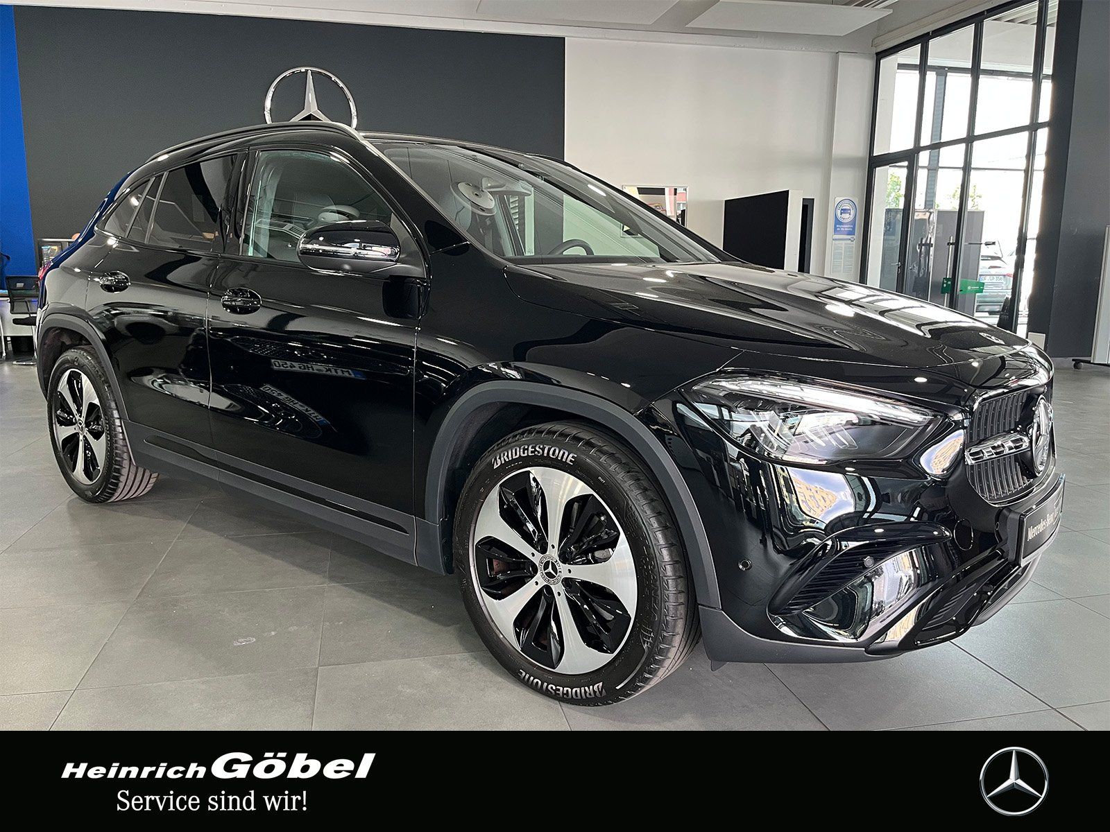 Fahrzeugabbildung Mercedes-Benz GLA 220 4M Progressive TOTWINKEL+MEMORY+19"+360°