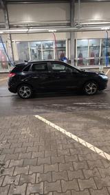 Hyundai i30 1.5 Pure Pure - Hyundai i30 Pure mit Benzin-Antrieb