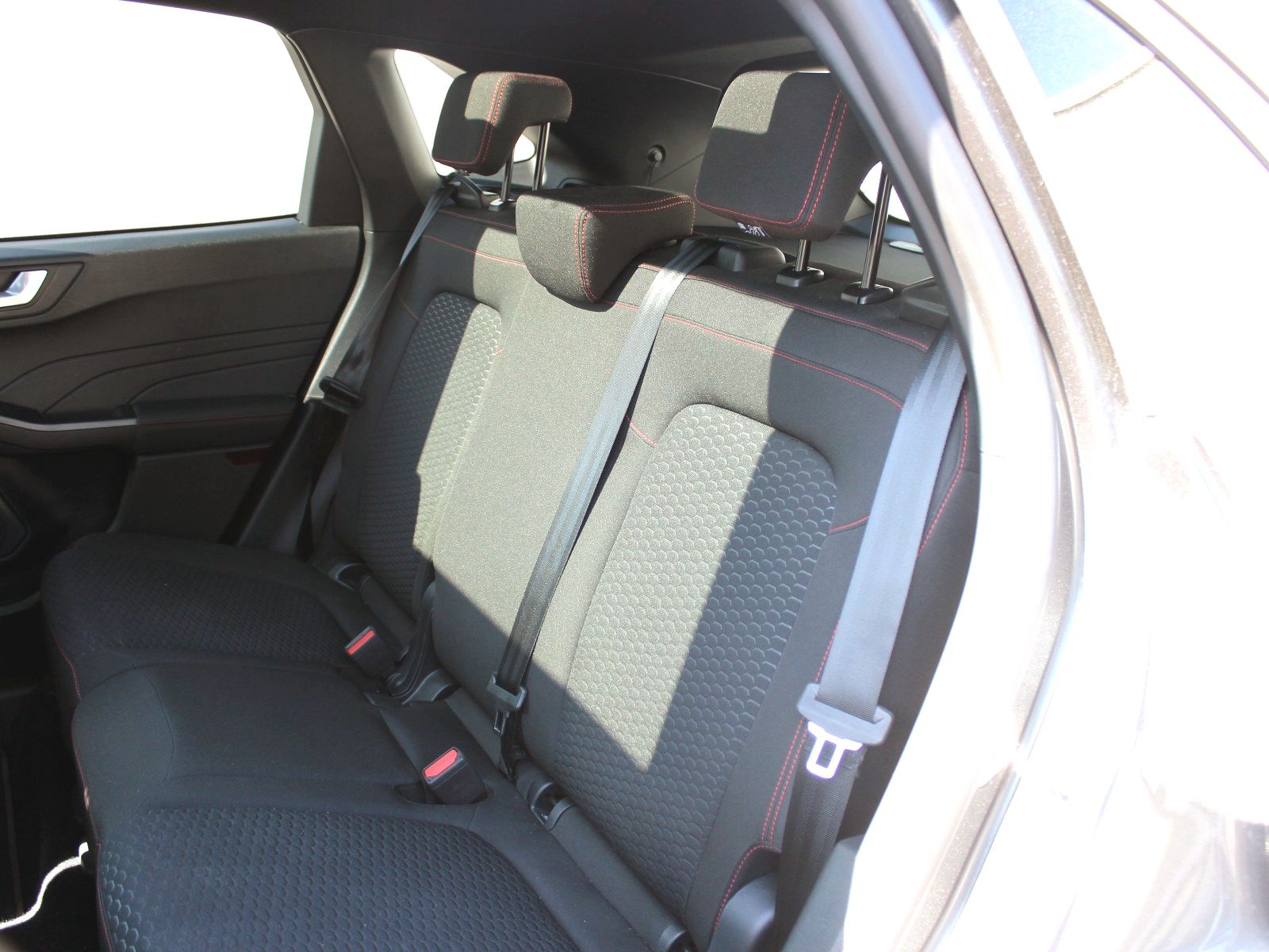 Fahrzeugabbildung Ford Kuga Plug-In Hybrid ST-Line