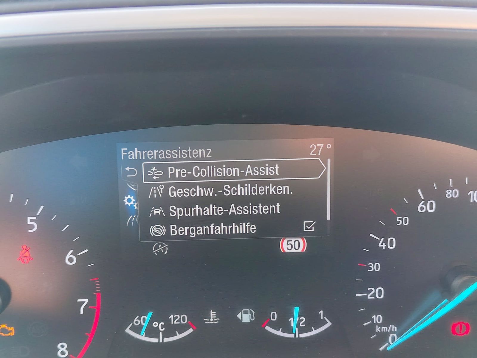 FORD Focus  Turnier 1.0 EcoBoost Cool&amp;Connect Navi – Bild 14