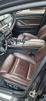 BMW M550d xDrive Touring A M - BMW M550 mit Diesel-Antrieb: Kombi, Xdrive