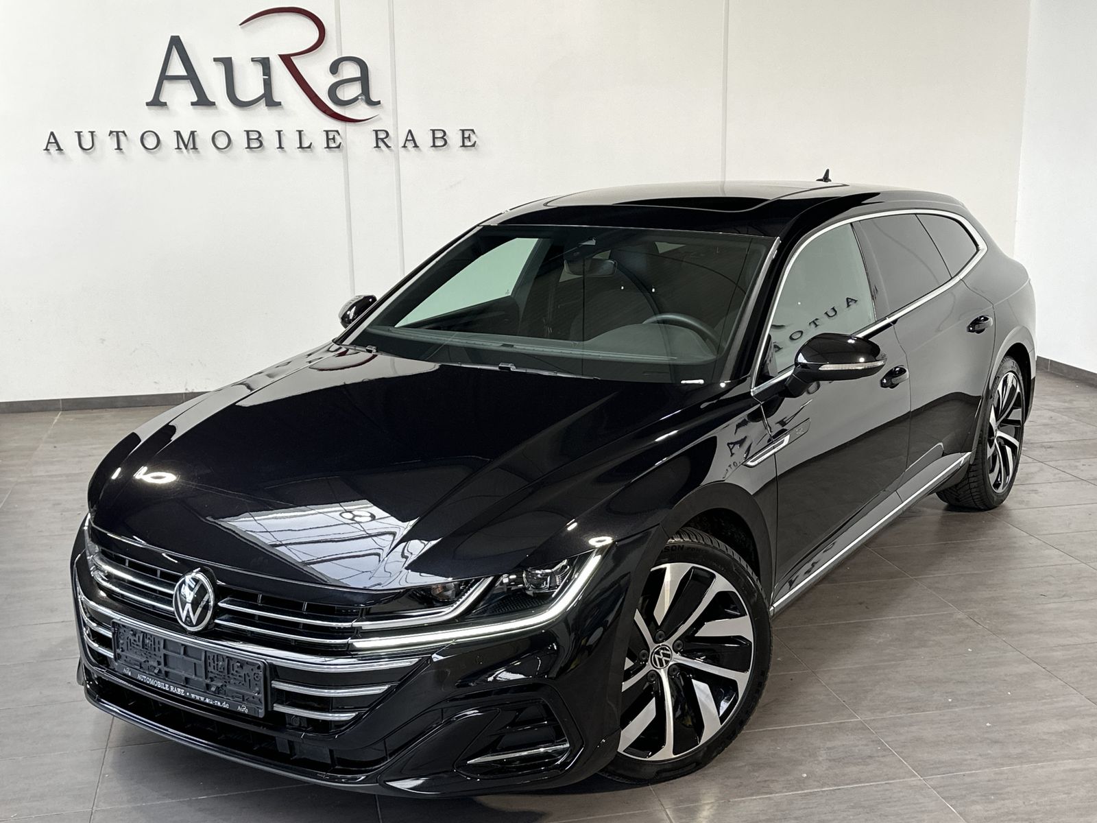 Fahrzeugabbildung Volkswagen Arteon SB 2.0 TDI DSG R-Line NAV+LED+ACC+PANORAM