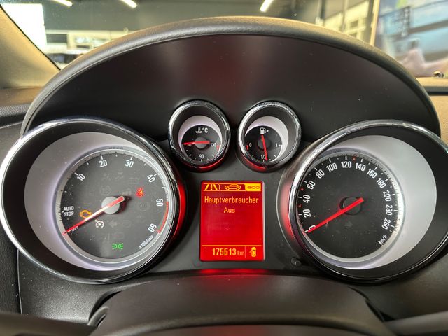 Opel Astra  J Sports Tourer Exklusiv