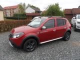 Dacia Sandero Stepway, AHK,Alu, Zahnriemen und Tüv Neu - Dacia Sandero aus 2011: Stepway