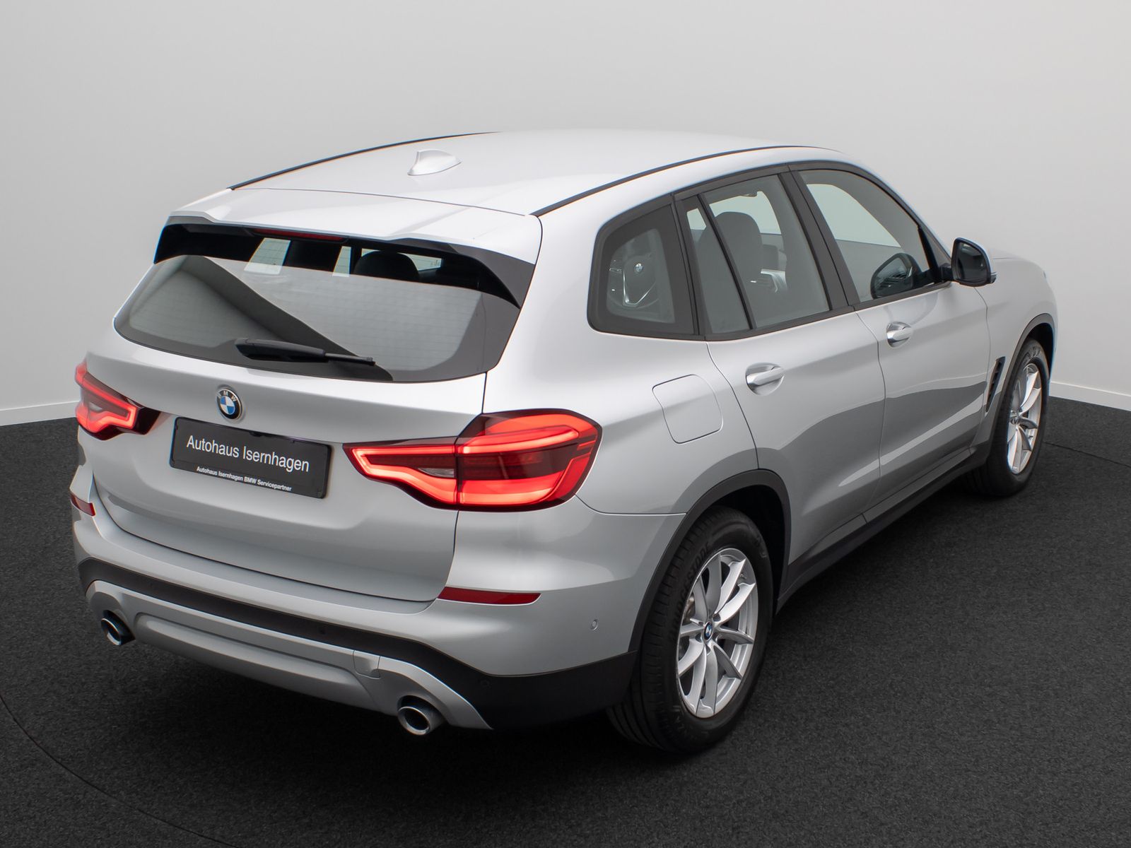 Fahrzeugabbildung BMW X3 xD30i 360&deg;DAB Memory CockpitPlus Leder 18Zoll