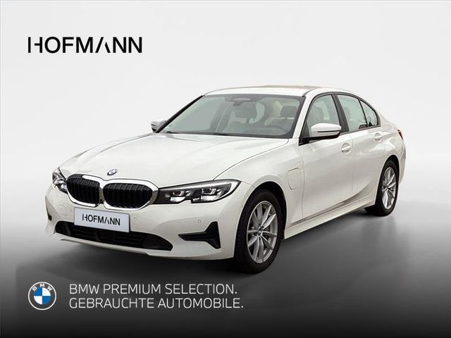 BMW 330e xDrive Aut. Advantage NEU bei BMW Hofmann