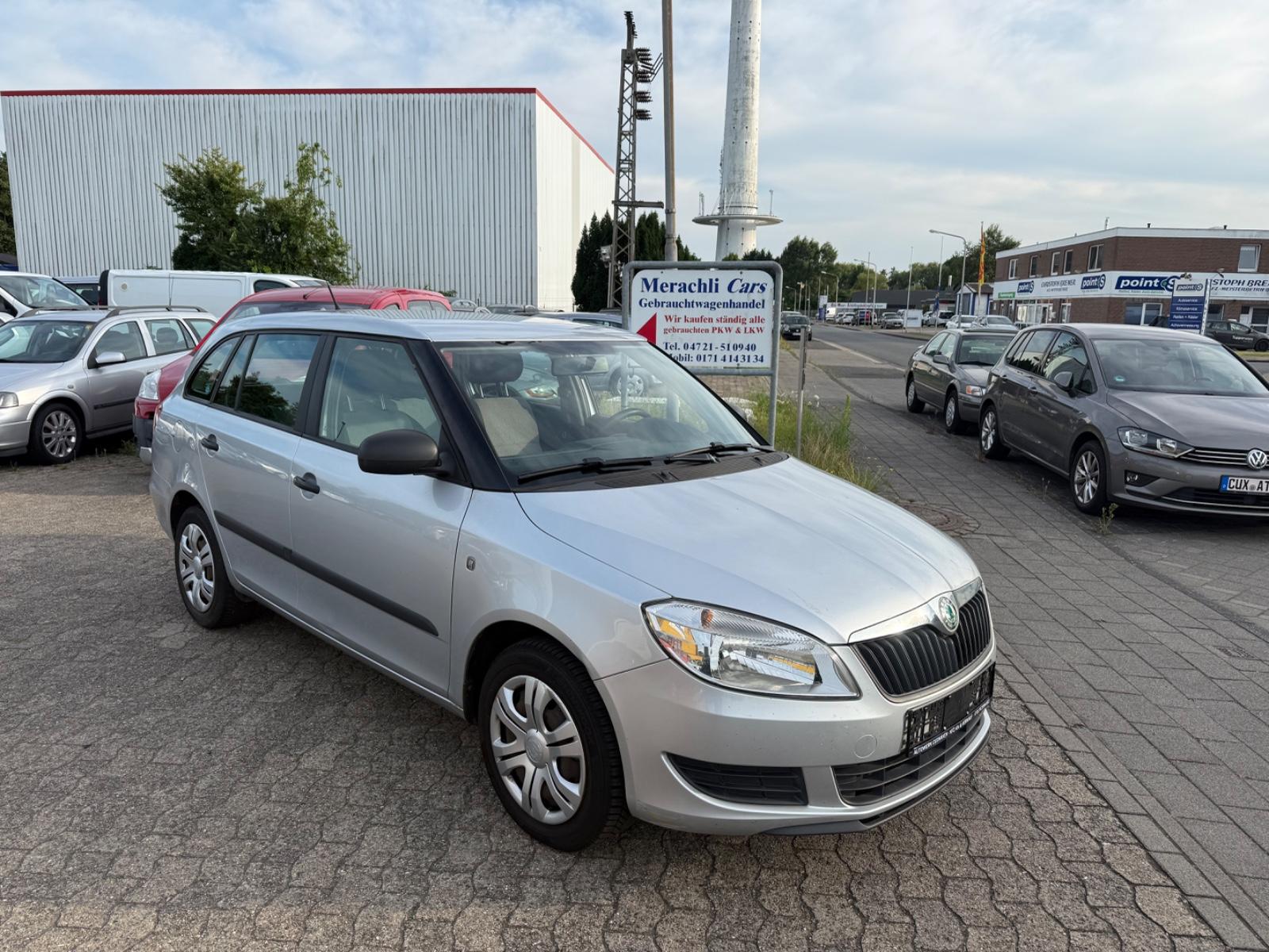 Skoda Fabia 2010 — rear view