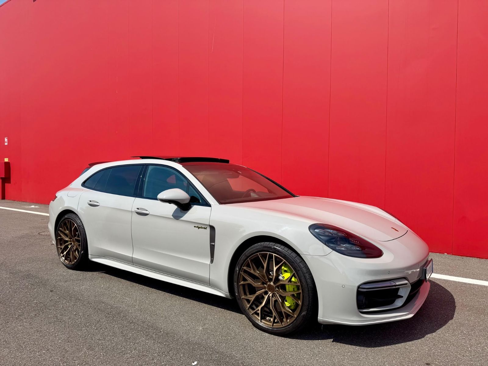 Porsche Panamera Sport Turismo E-HYBRID imagem 2