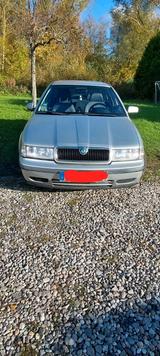 Skoda Octavia 2.0 Automatik TÜV 06.2027 - gebrauchte Skoda Octavia aus dem Jahr 2000