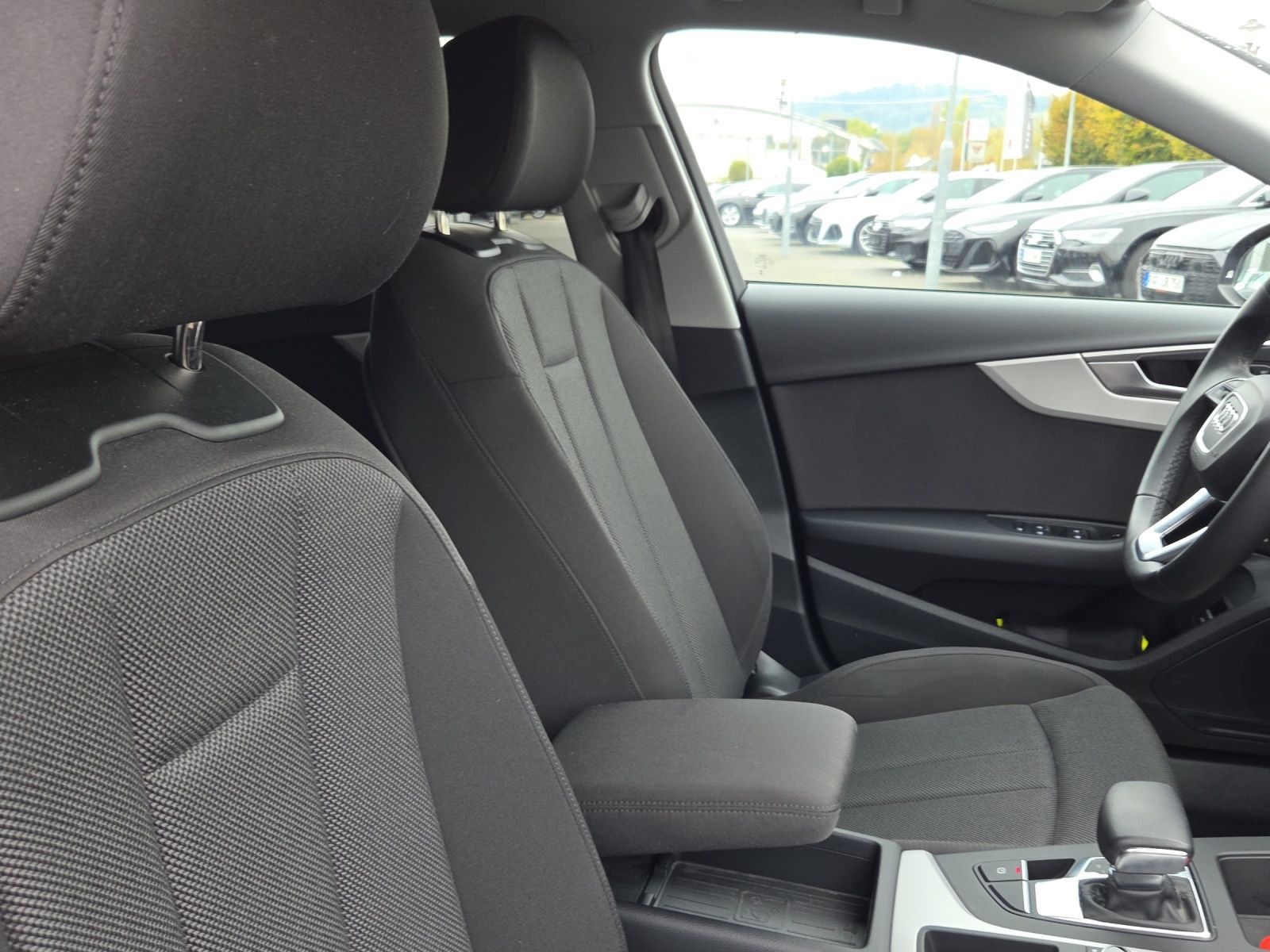 Audi A4 - Bild 17