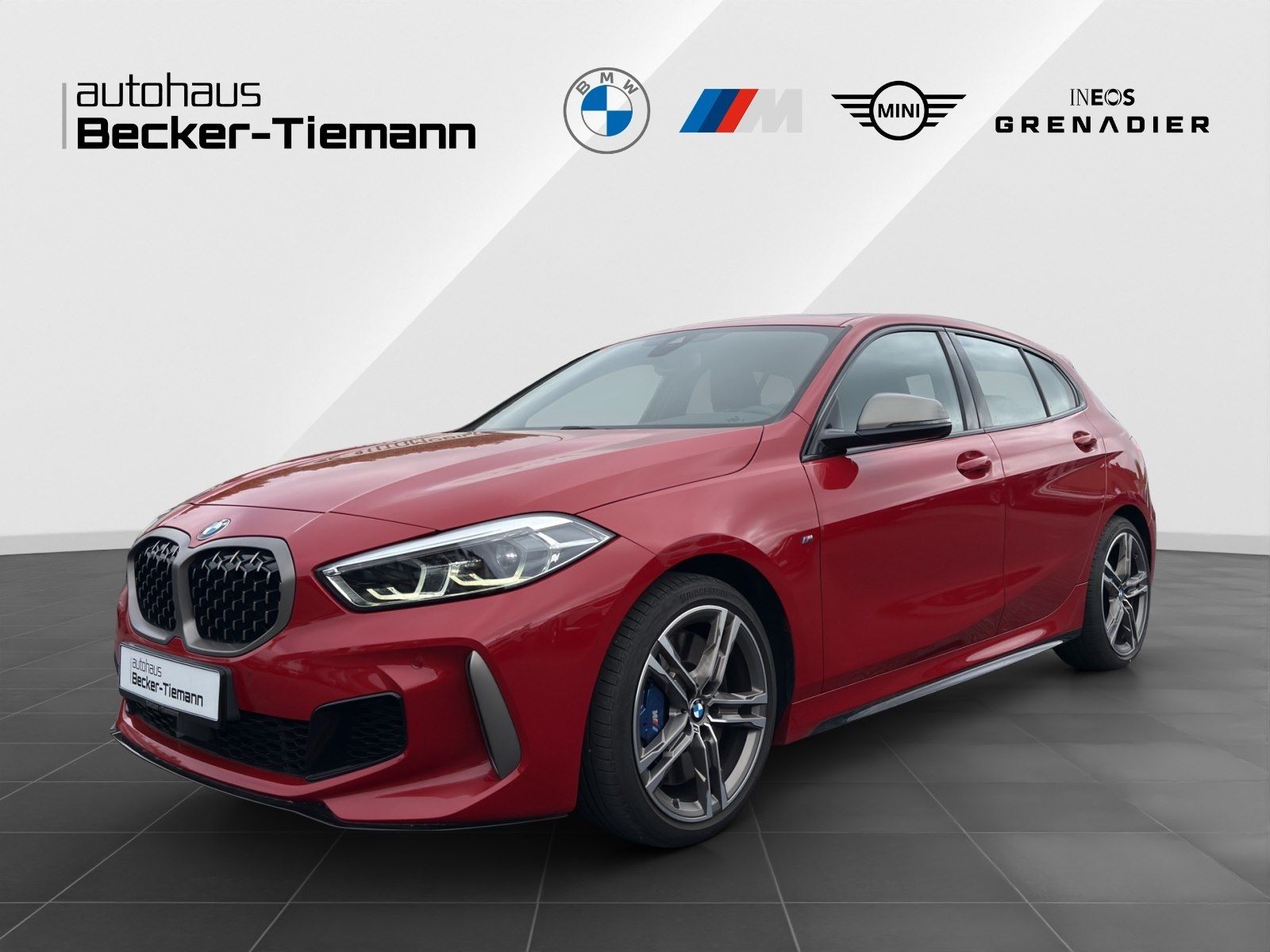 BMW M135i xDrive Hatch *PANO*HIFI*LED*SITZ HZG*DAB*C