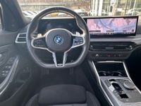 BMW 330 - Vorschau Bild 5