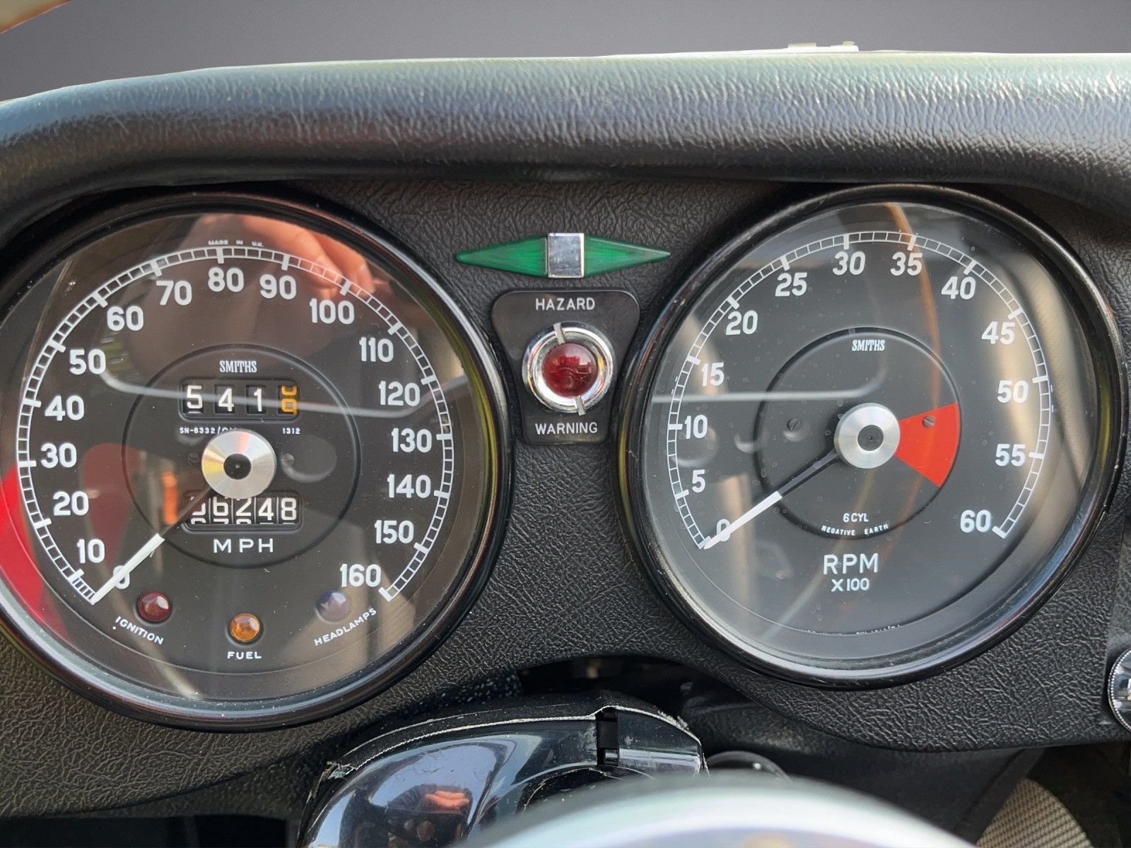 Fahrzeugabbildung Jaguar E-Type 4.2 Cabrio"Elke Sommer"Serie 2 retauriert