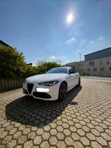 Alfa Romeo Giulia 2.0 Turbo Q4 Veloce | Garantie | HK sound - gebrauchte Alfa Romeo Giulia aus dem Jahr 2024