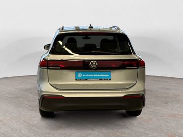 Volkswagen Tiguan - 5