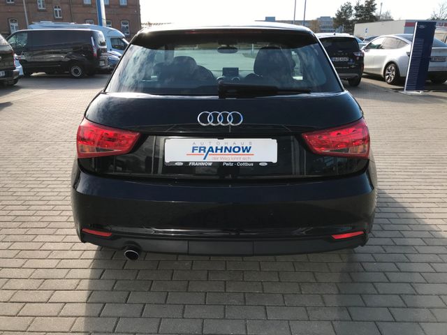 Foto Nummer 6: AUDI A1