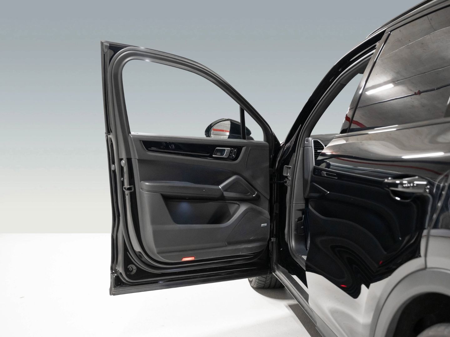 Porsche Cayenne E-Hybrid Surround View BOSE PASM foto 21