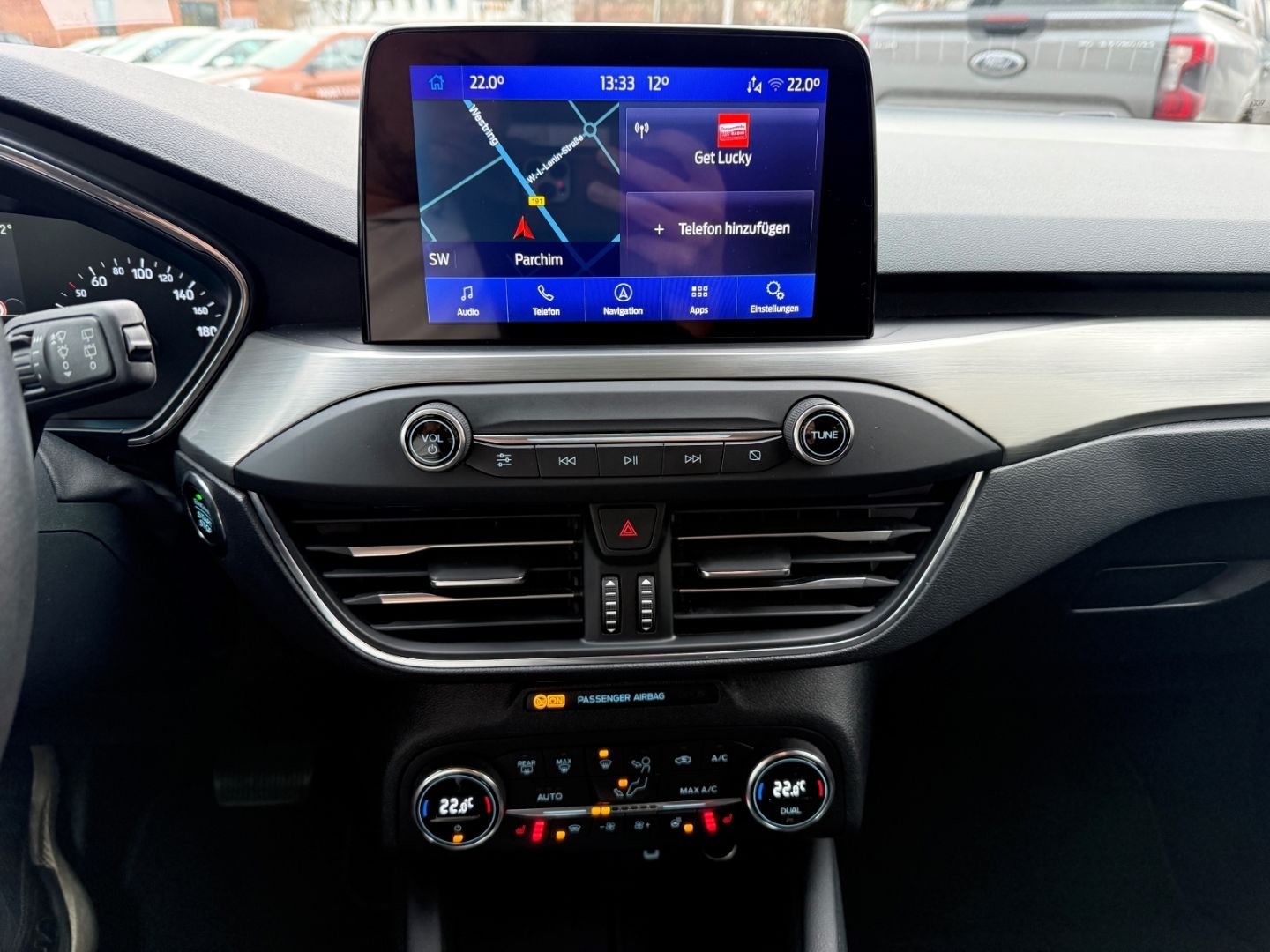 FORD Focus Titanium X Turnier AHK-Navi Digi Cockpit L - Image 19