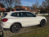 BMW X3 xDrive20d xLine AT AHK Vollleder - BMW X3 von privat