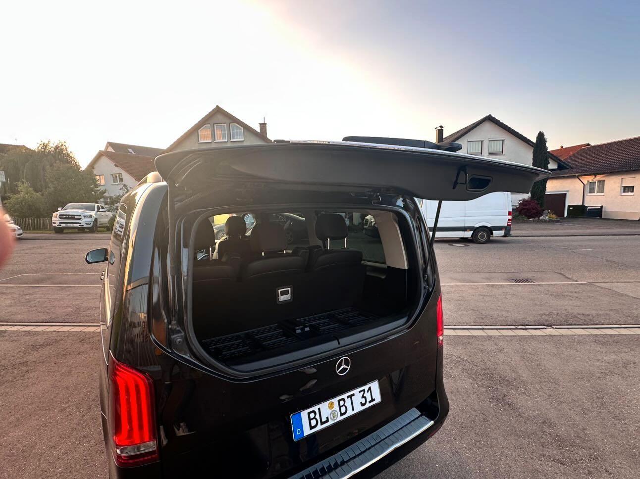 Mercedes-Benz V 250 d lang AMG Line | AVANTGARDE