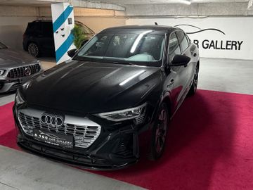Audi Q8 - 2