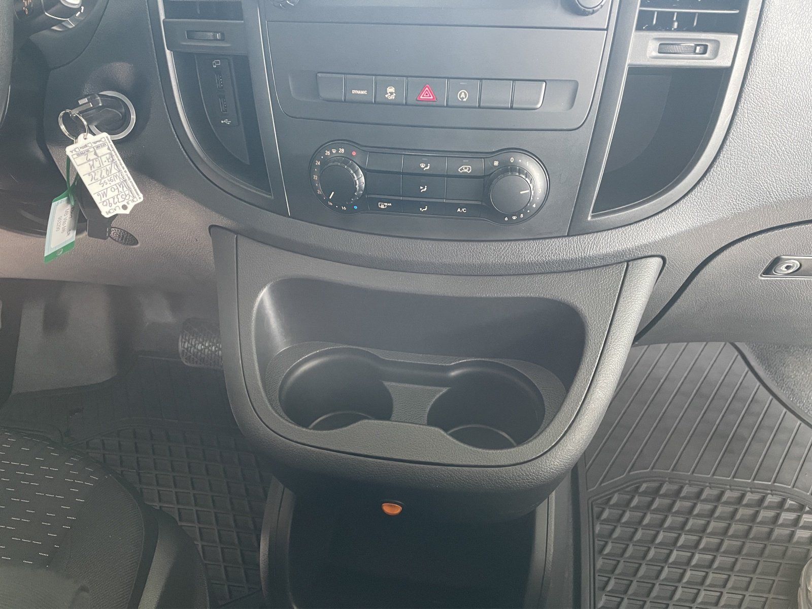 Fahrzeugabbildung Mercedes-Benz Vito 116 CDI KA kompakt