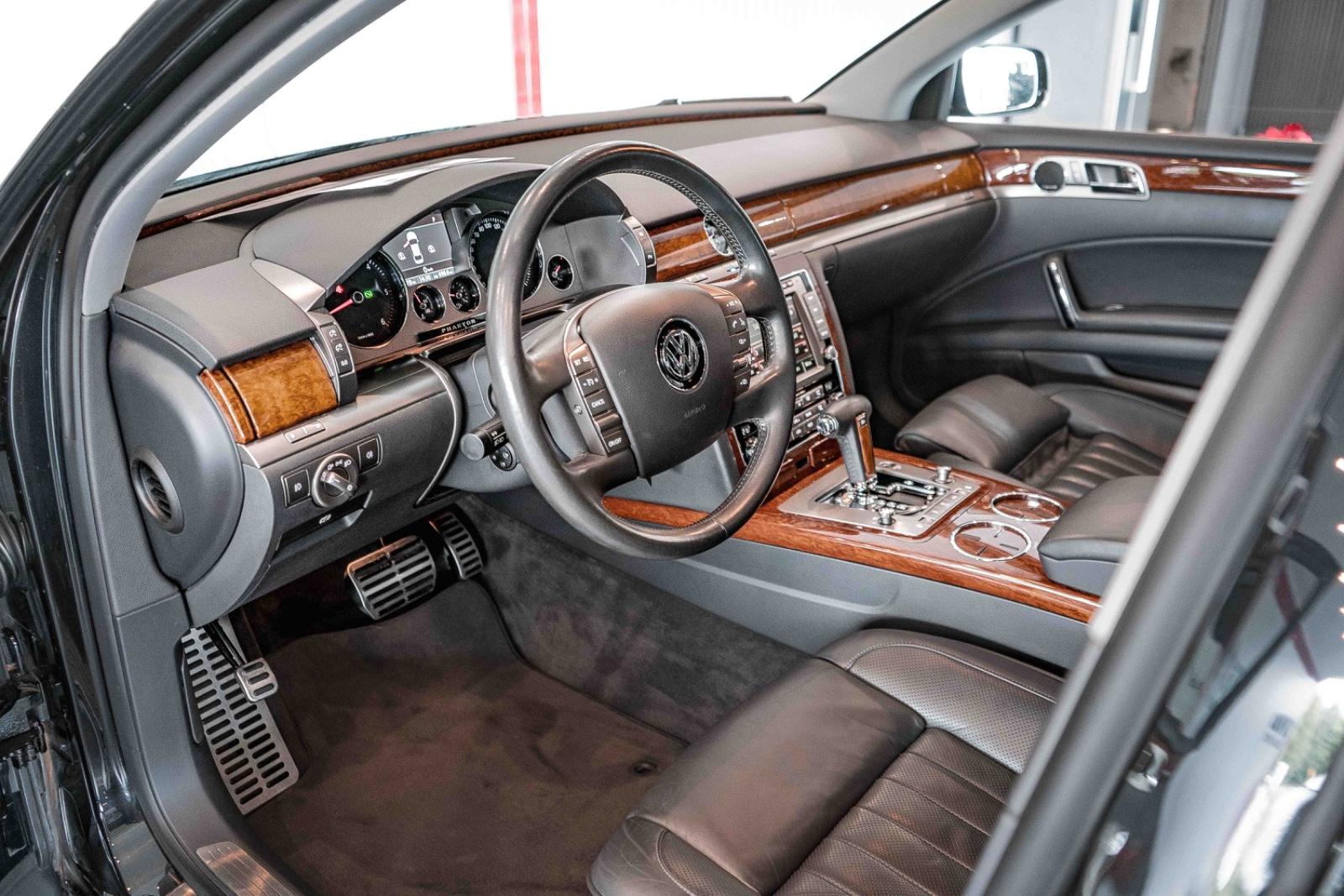 Volkswagen Phaeton 3.0 TDI V6 4M Sitzklima Schiebedach 4SHZ