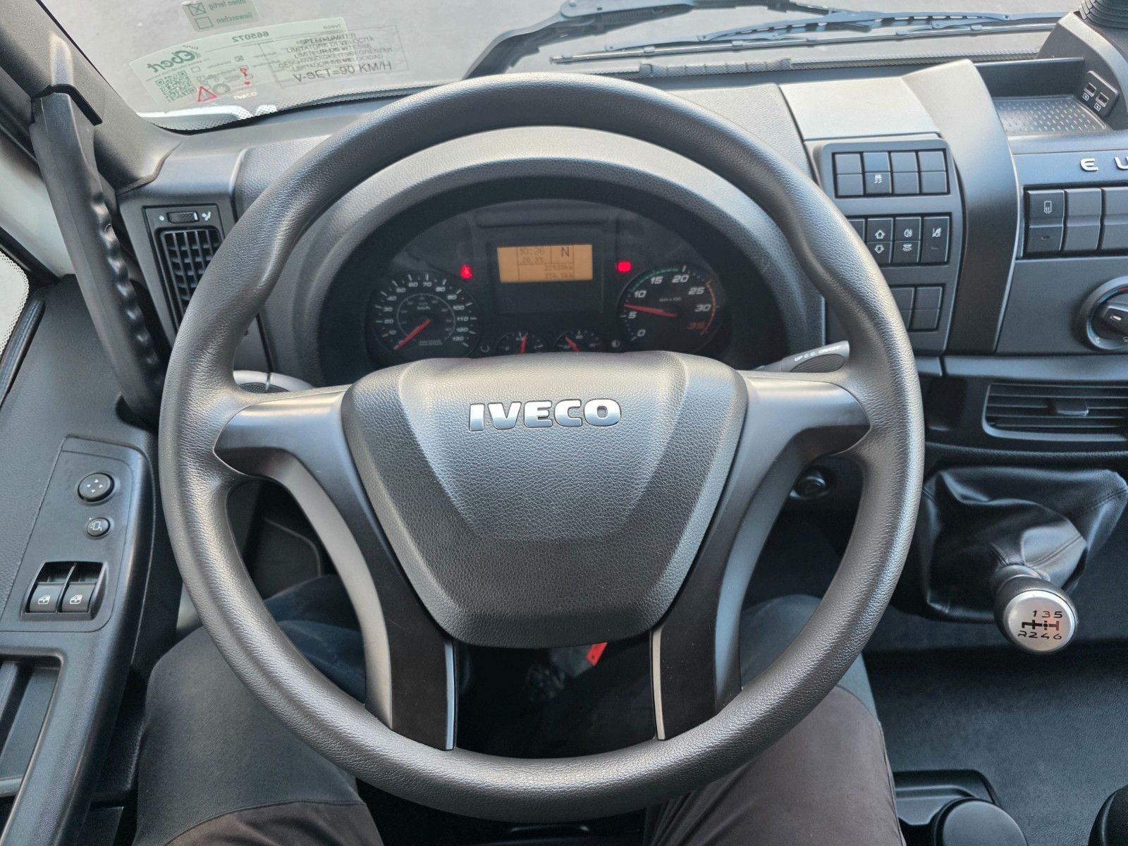 Fahrzeugabbildung Iveco Eurocargo ML75E16 LBW 1.000kg Klima Schalter