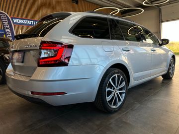 Skoda Octavia *LED*NAVI*2-ZONEN*CAM*CARPLAY*