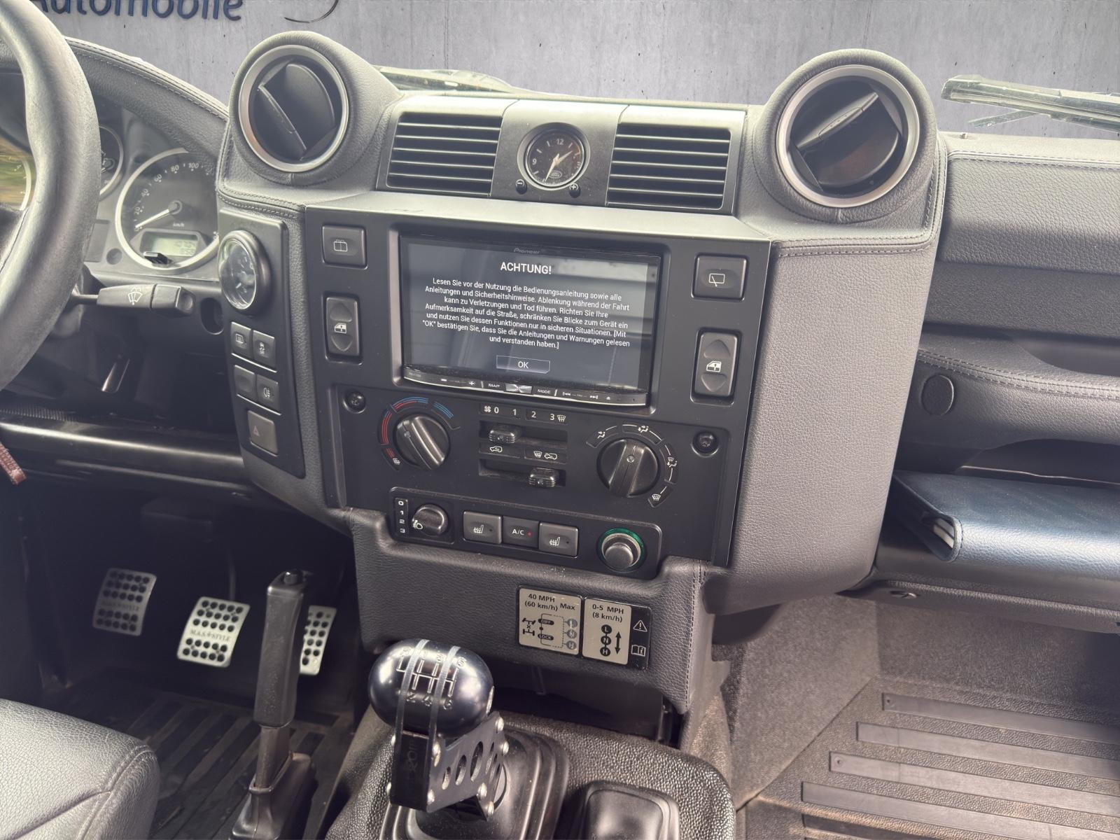 LAND ROVER DEFENDER 90 E BOWLER EDITION CHAUFFAGE STATIONNAIRE 150 CH 4X4 BVM - PACK SPORT - VOLANT EN CUIR