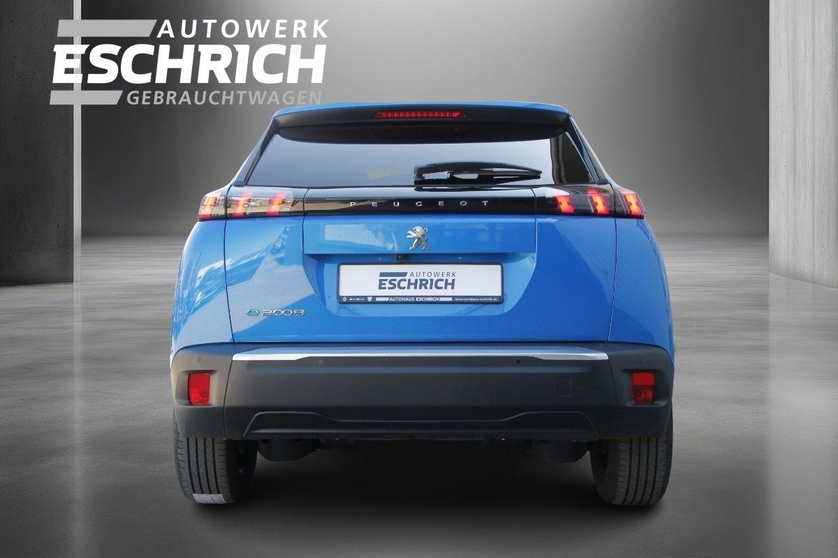 Fahrzeugabbildung Peugeot 2008 E-2008 Allure Pack Elektro / Navi