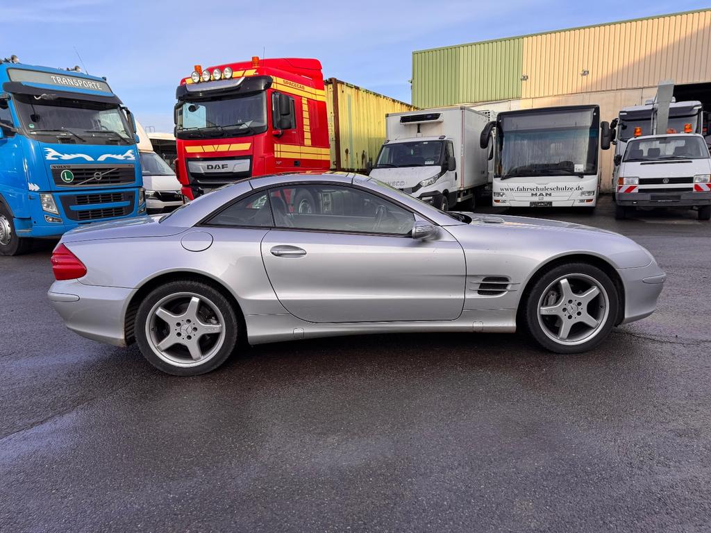 Mercedes-Benz SLR