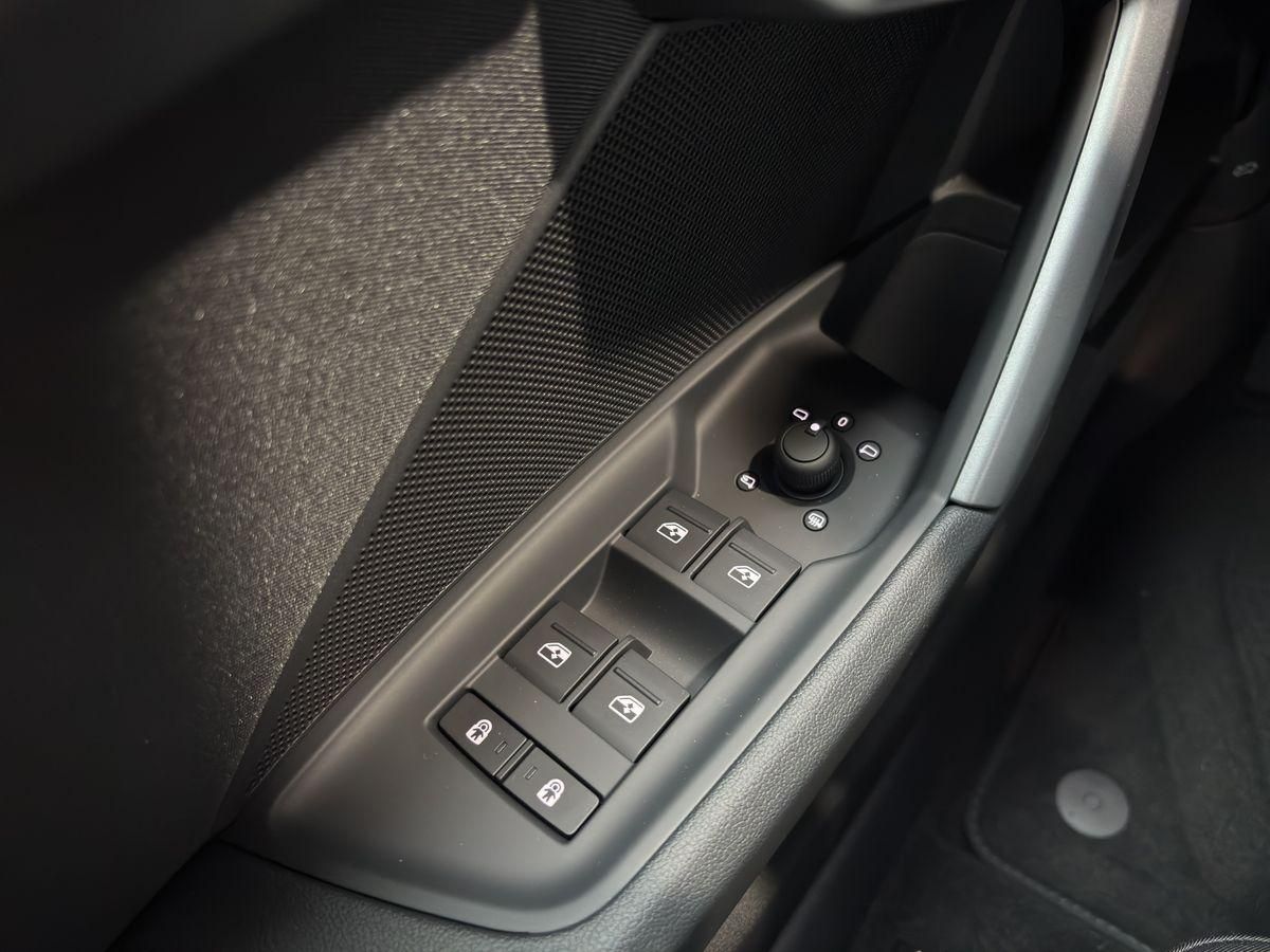 A3 35 TFSI S line S-Tronic LED KLIMAAUTO RFK