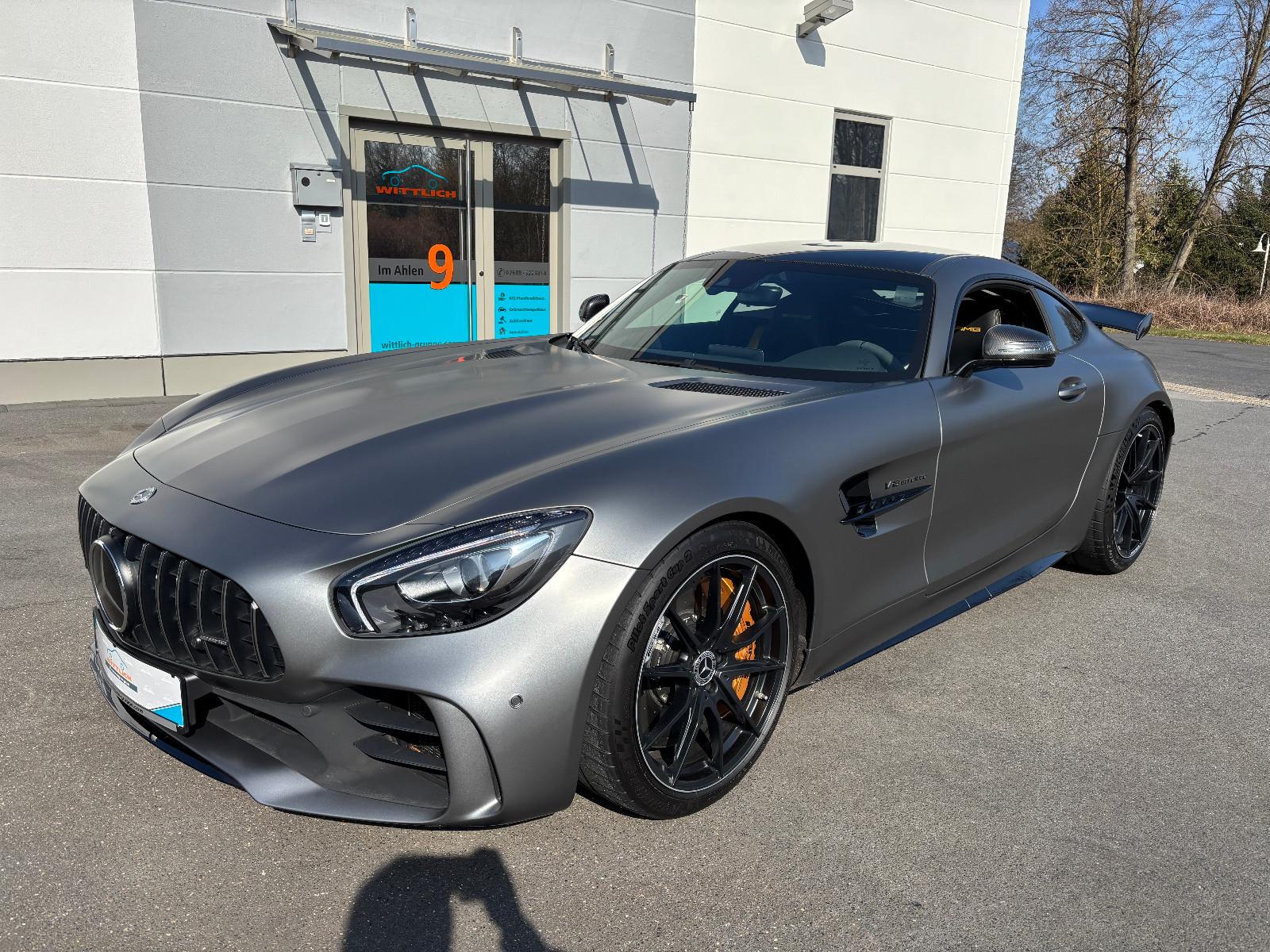 Mercedes-Benz AMG GT R Coupe