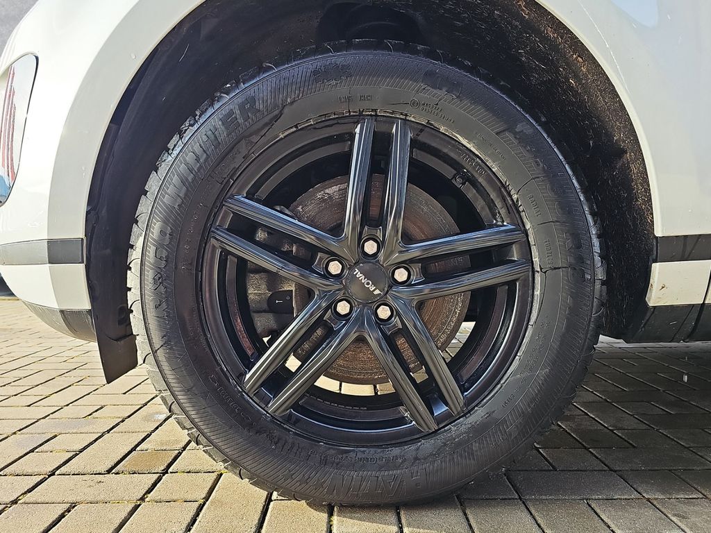 Land Rover Range Rover Evoque P300e S
