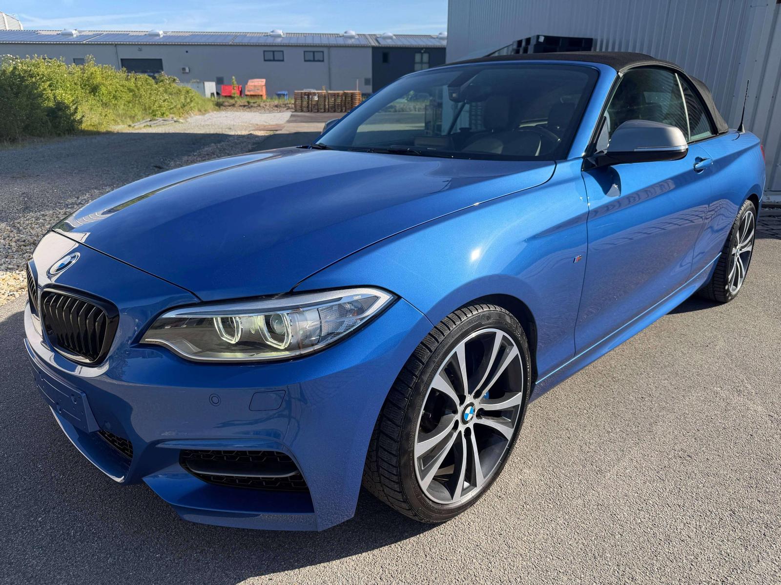 BMW 235 235i M-SPORT*XENON*NAVI*SITZHEIZUNG*TOP*SOFO