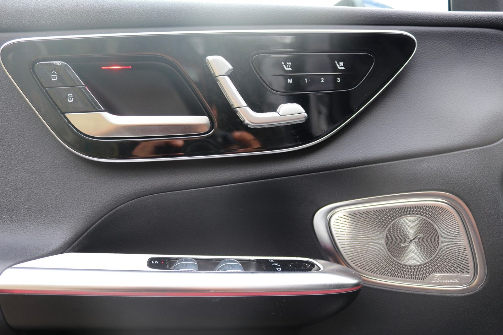 Mercedes-Benz GLC300DE 4MATIC Pano foto 18