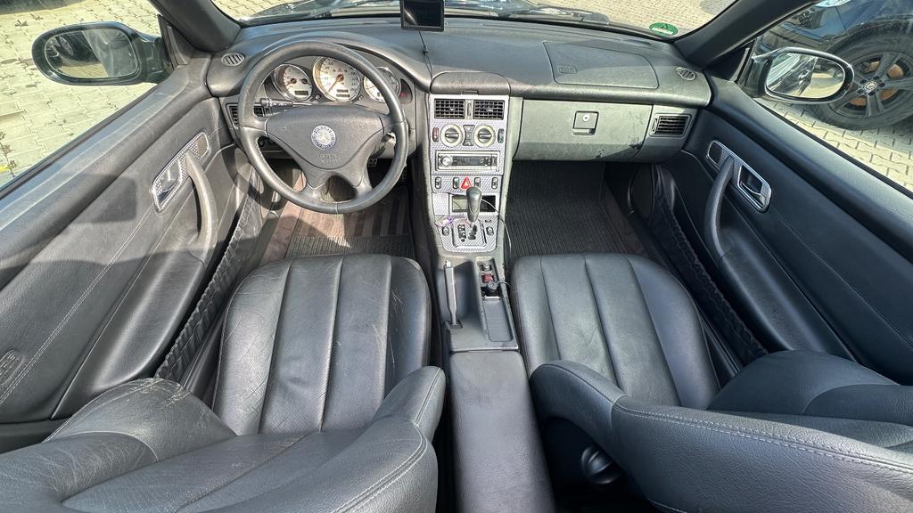 Mercedes-Benz SLK 200