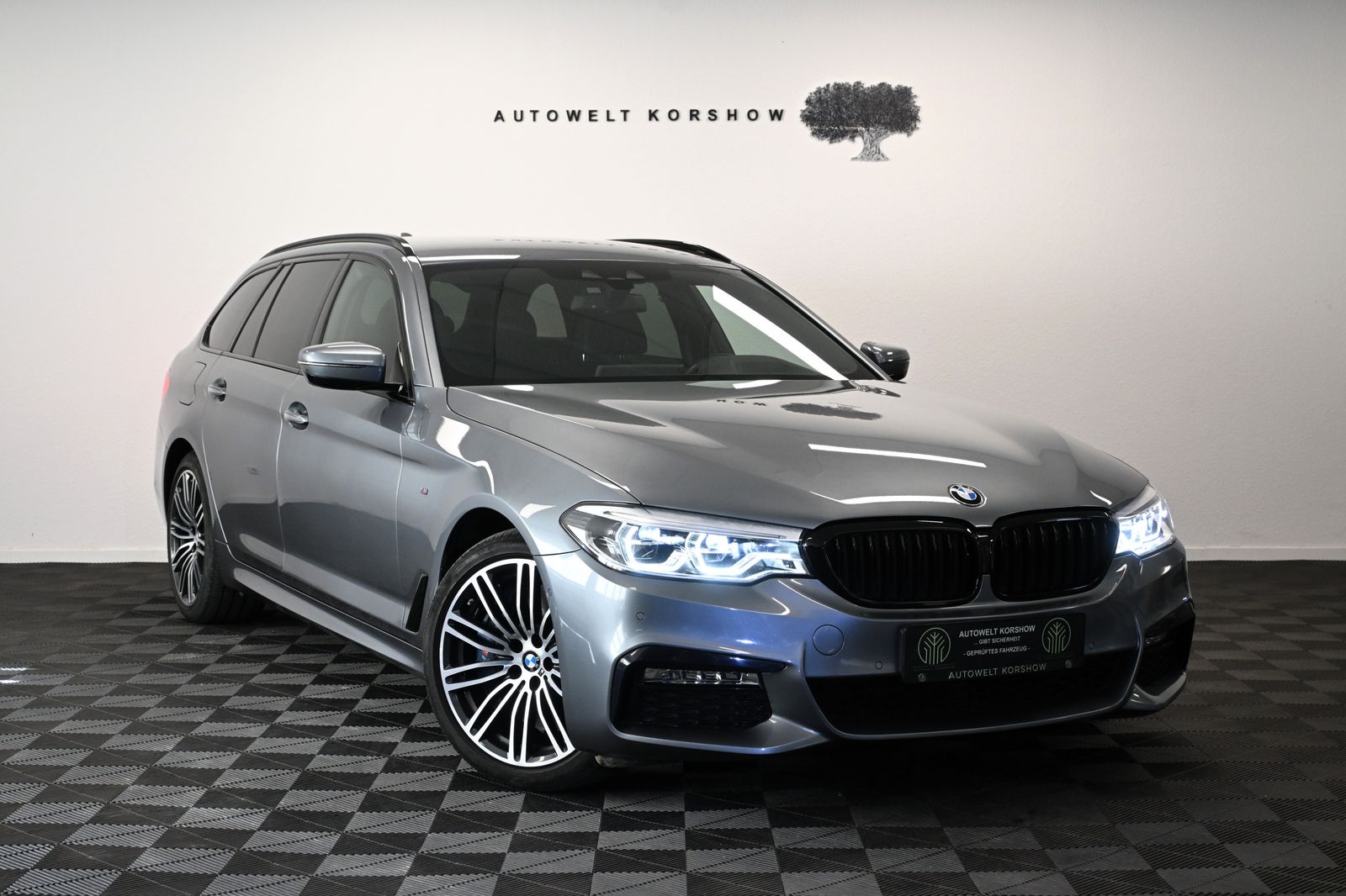 BMW 540 d xDrive M Sport *RFK*HUD*AHK*KEYLESS*